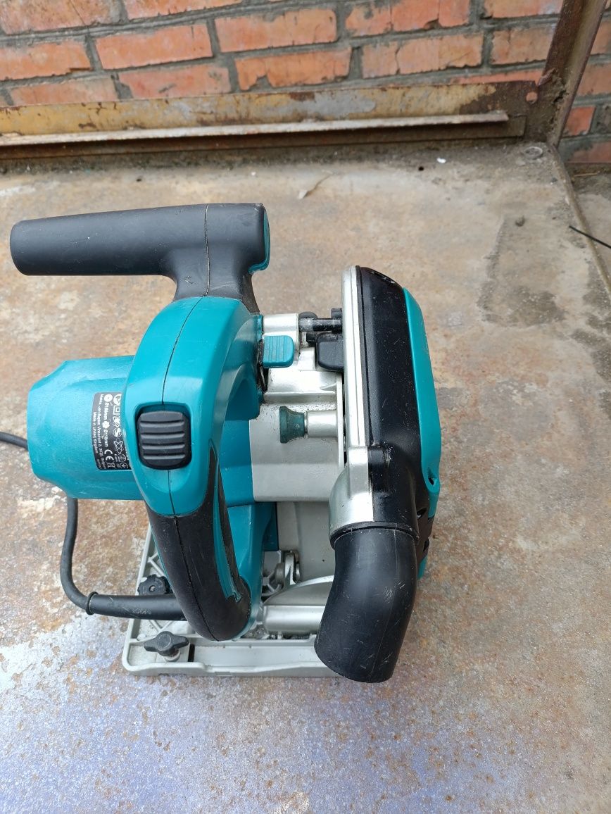 Фрезер-пазорез для алюминия Makita CA5000