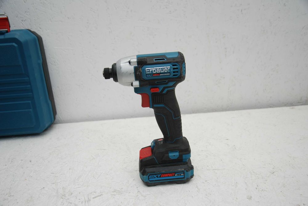 Wkrętarka Erbauer akumulatorowa 12 V
