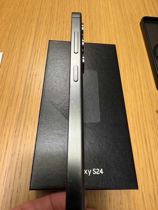 Samsung Galaxy S24 5G S921B/DS 8/256GB DUAL SIM BLACK