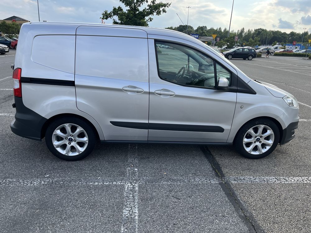 Ford Transit Courier