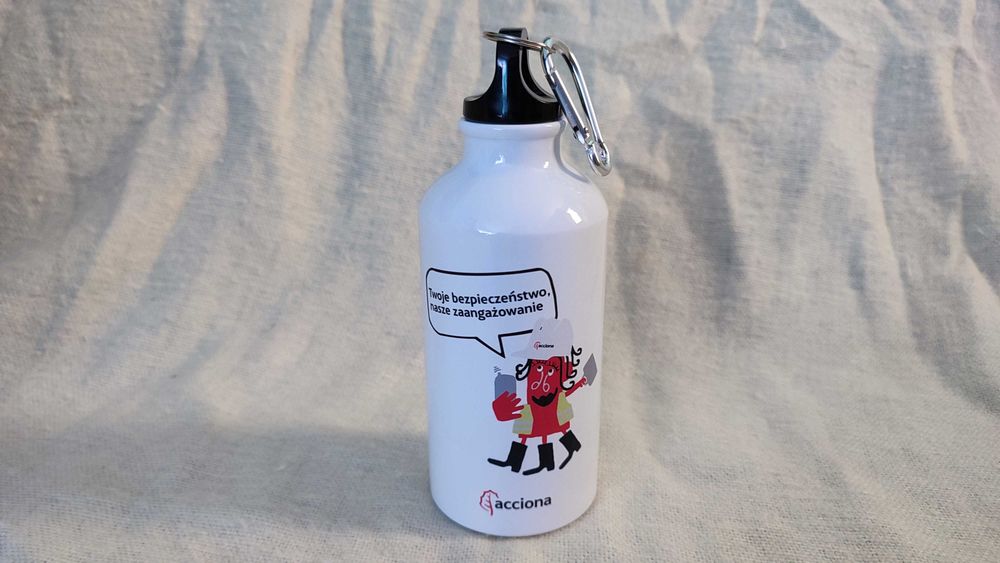 Bidon aluminiowy z karabińczykiem