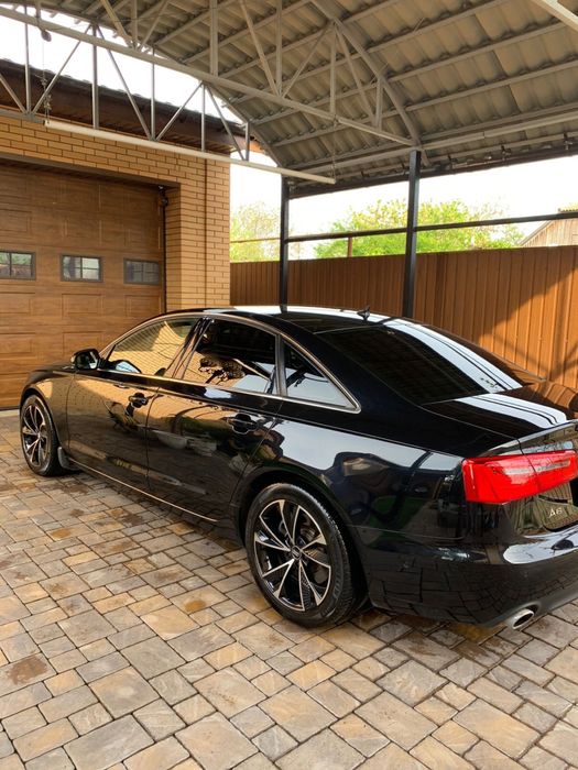 Продам Audi A6 c7 2011г.