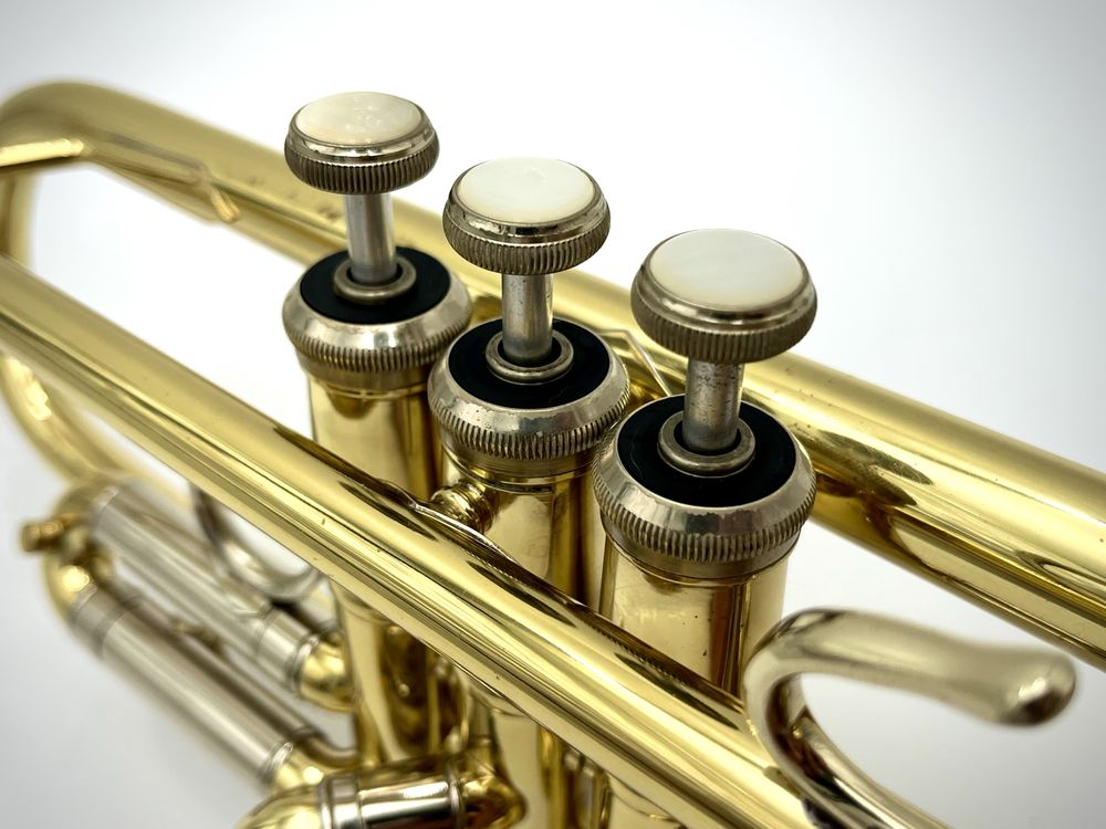 Trąbka Vincent Bach Stradivarius 37 ML