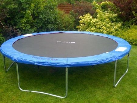 Mata i osłona na sprężyny trampoliny