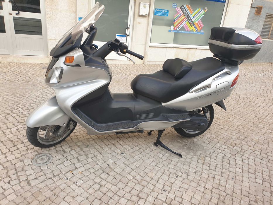 Suzuki Burgman 650 de 2003