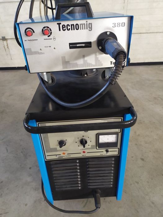 Semi Automática trifásica