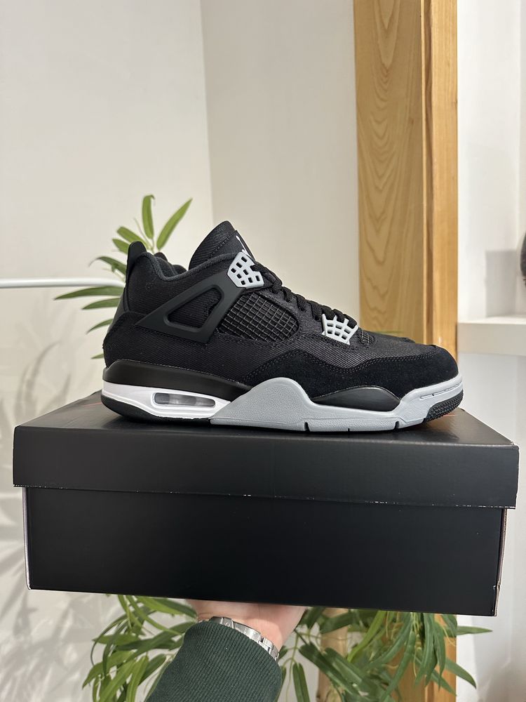 Jordan 4 Black Canvas