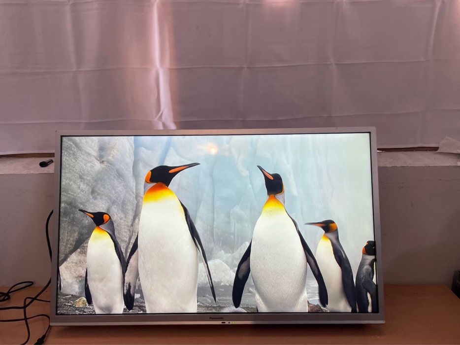 Телевізор Panasonic TX-L42B6ES, 42” Full HD (Без Smart TV)