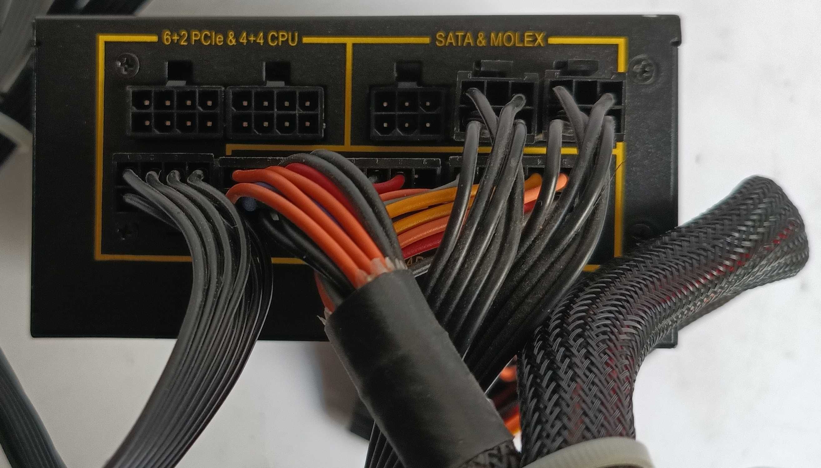Zasilacz Chieftec CSN-550C 550 W 80 PLUS Gold + adapter SFX-ATX