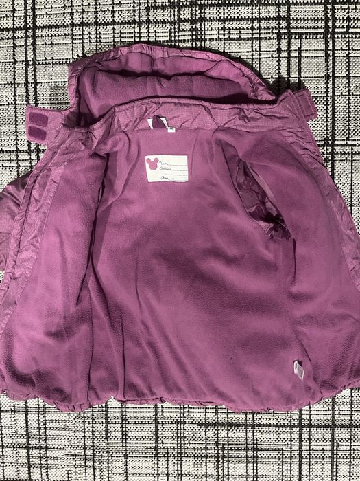 Куртка на дівчинку