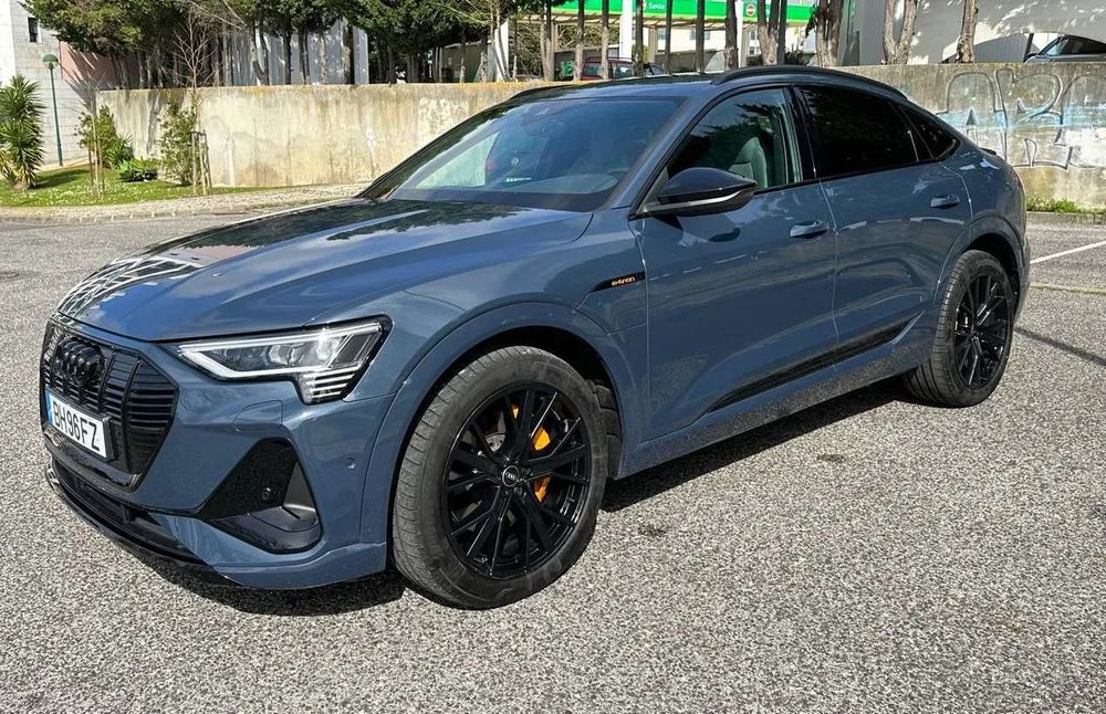 Audi e-tron 55 quattro S line