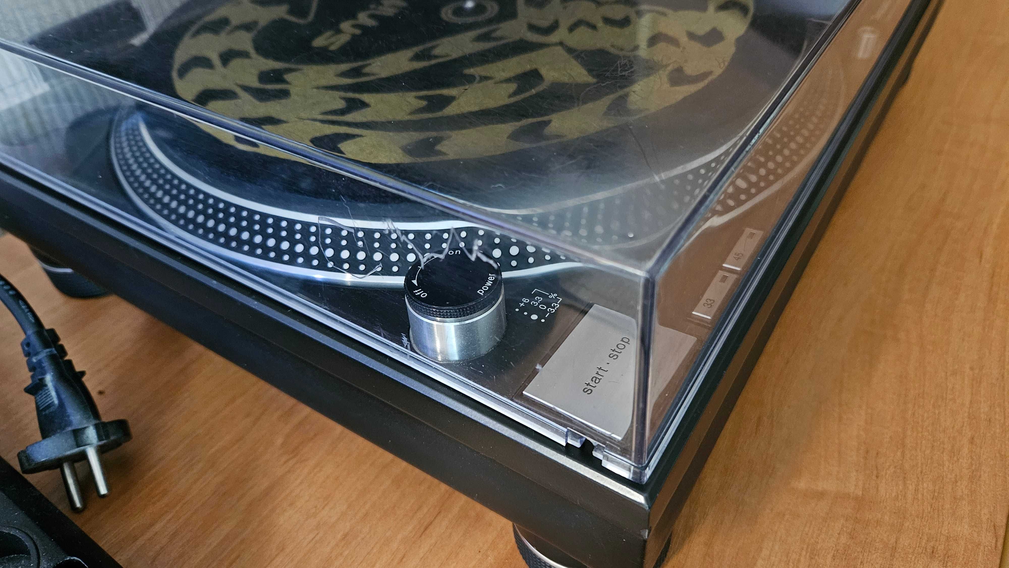 Gramofon Technics SL-1210MK2