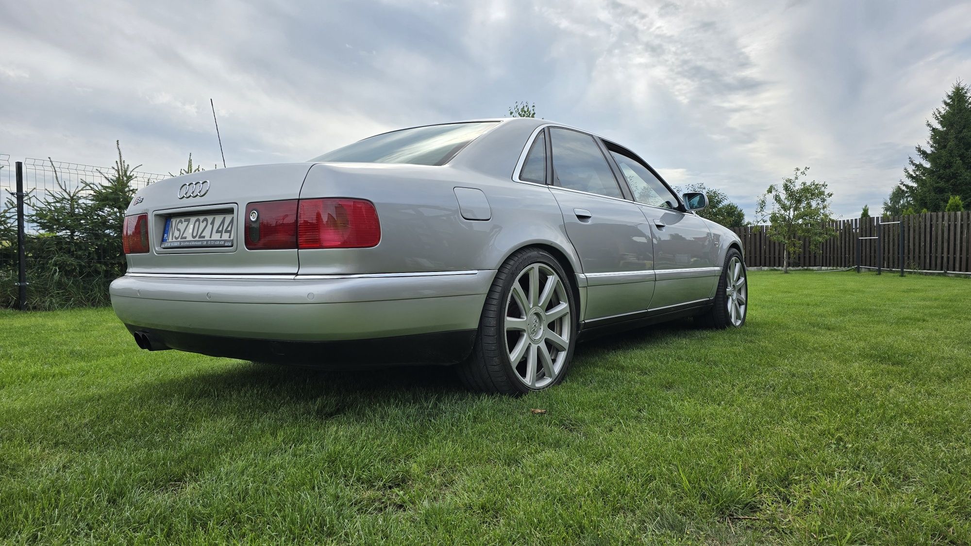 Audi S8 99r 360KM quattro D2