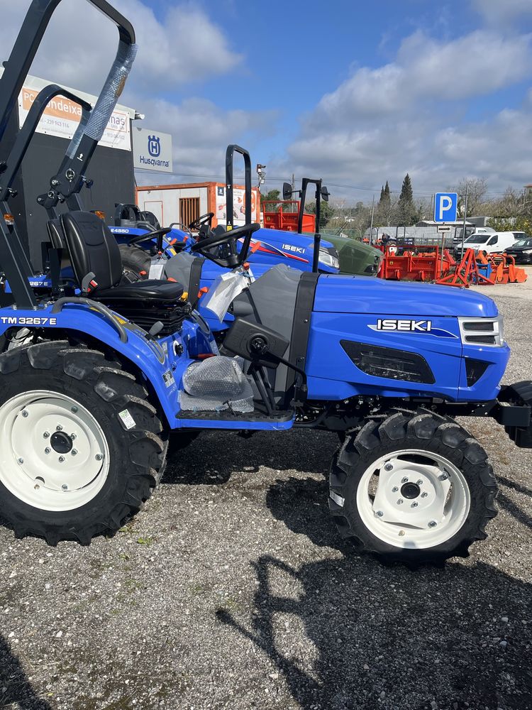 Trator iseki de 26cv e 55cv