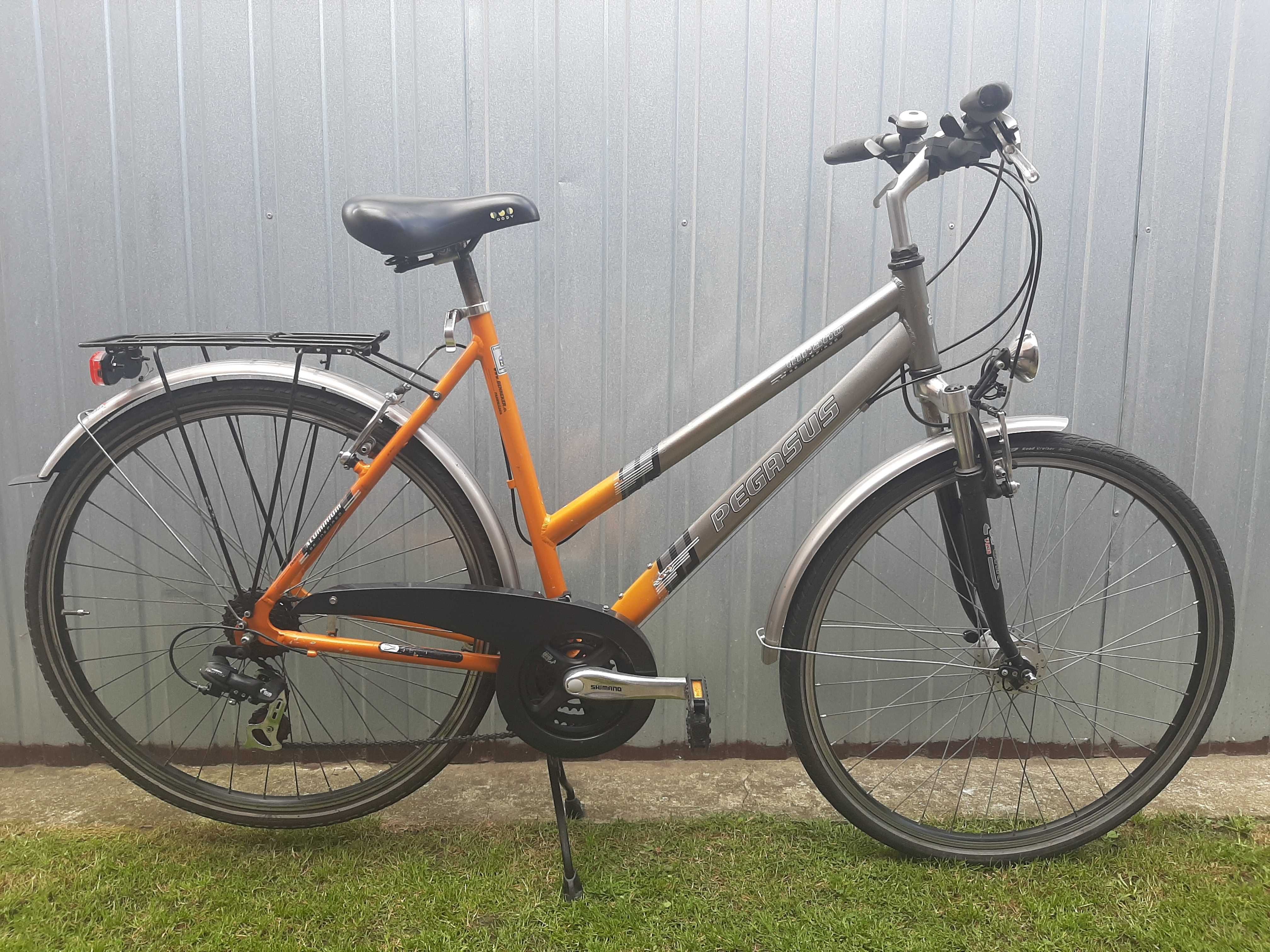Rower Pegasus damka 28 cali
