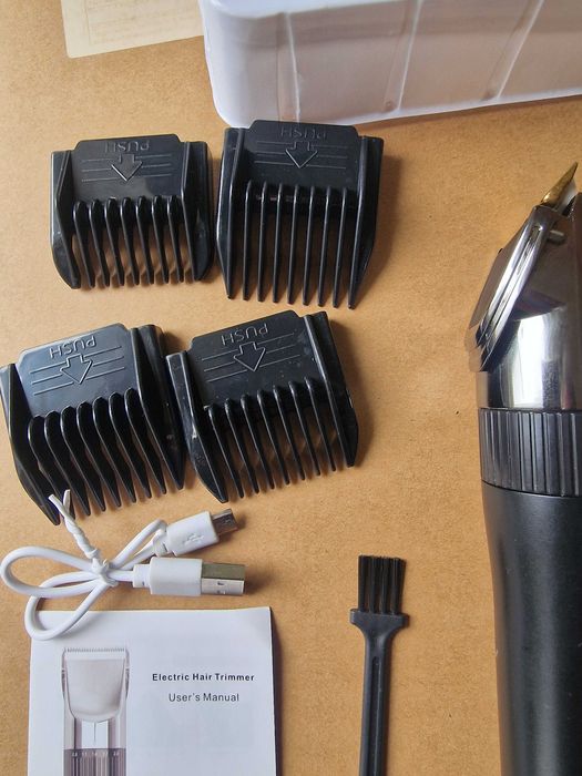 машинка,тример  для стрижки  волосся  LVAINIT LV-HC-801