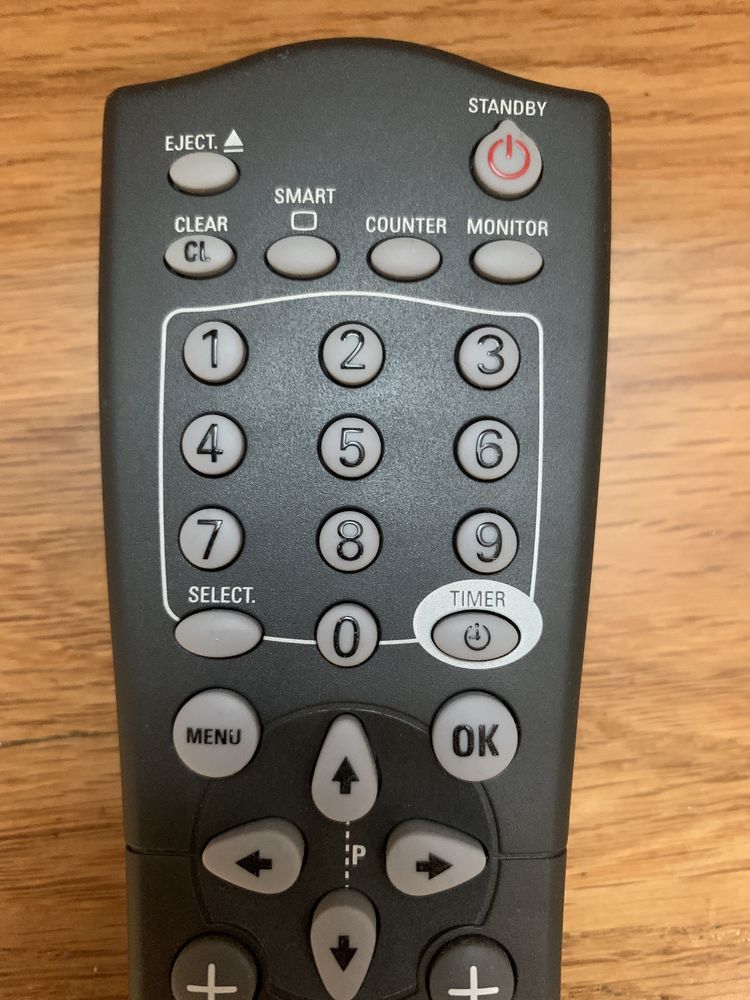 Comando PHILIPS RT25198 para video VHS