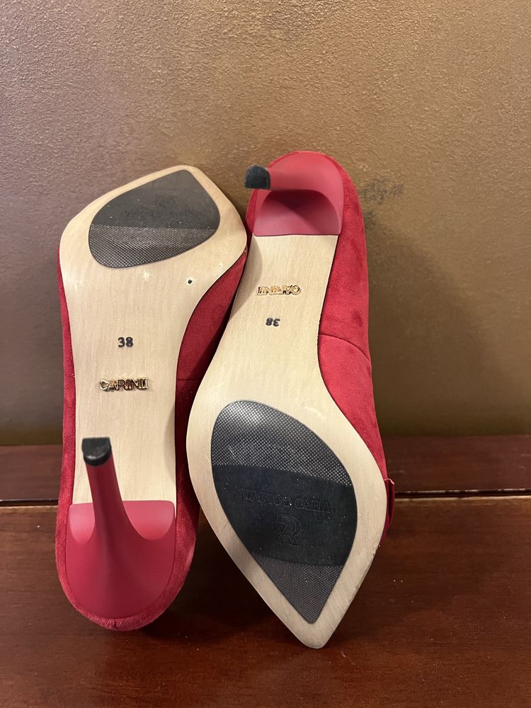Nieużywane czółenka, nowe buty Carinii r. 38, bordo