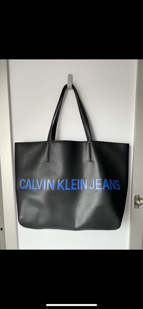 Torbay Calvin Klein