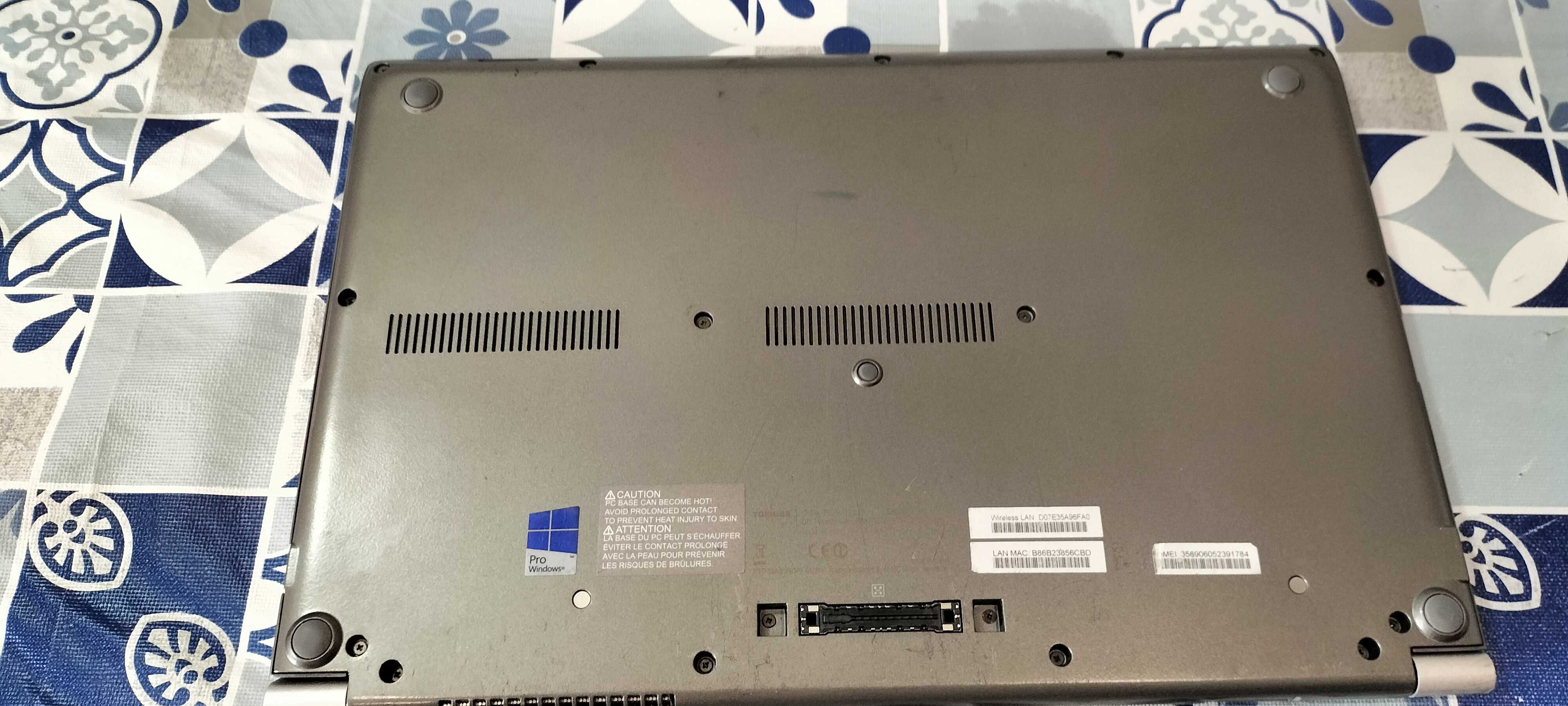 Portátil Dynabook Toshiba Tecra Z50-A SSD 25GB 8GB RAM (35)