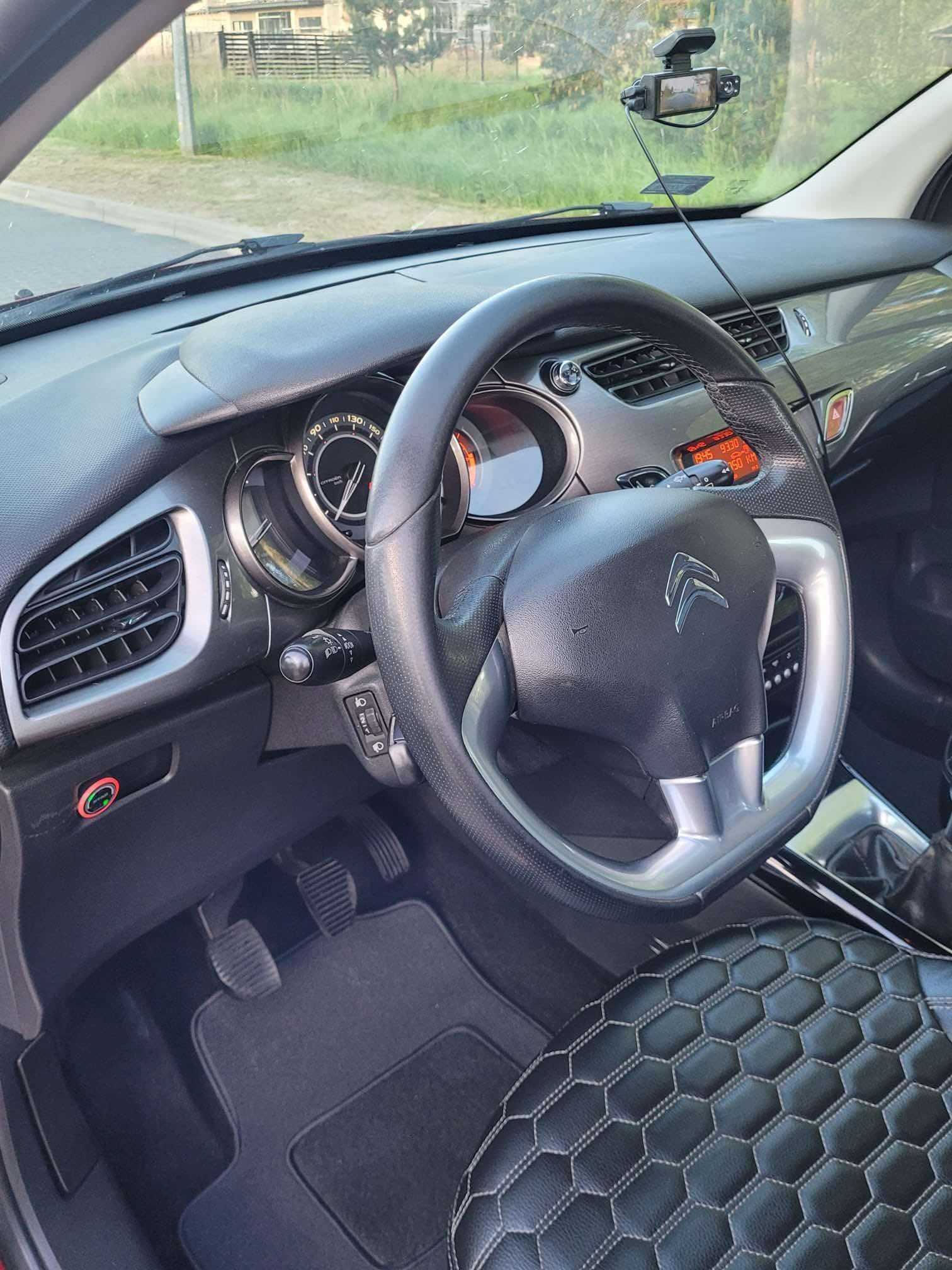 Sprzedam Citroen C3 panorama exclusive