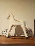 Cavalo em madeira