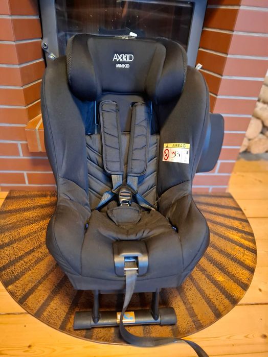 Axkid minikid 2.0 - bardzo dobry stan - fotelik 1 z 2