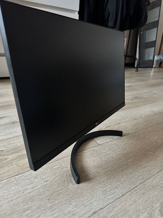 LG 24MK600M-B — 24” Full HD IPS монітор
