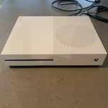 Xbox One Serie S com comando Carbon Black
