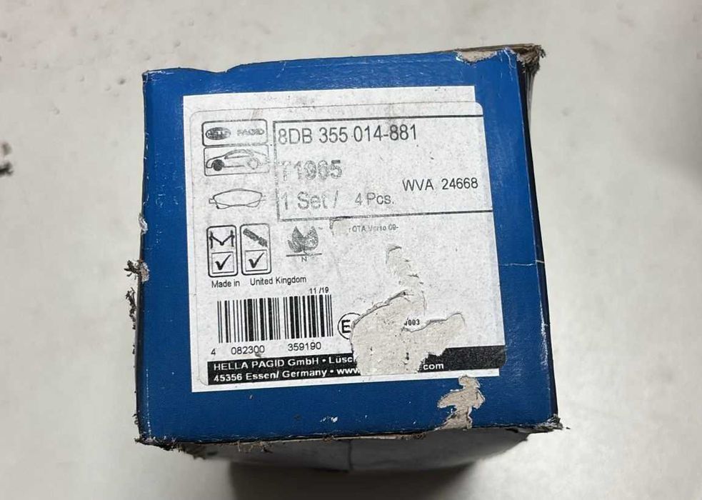 JOGO DE CALÇOS // TOYOTA