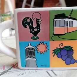 Meia caneca engraçada