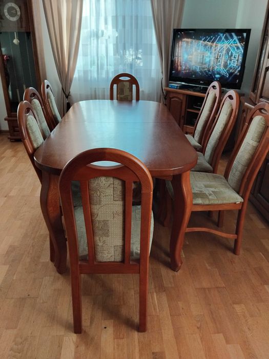 Komplet mebli drewnianych