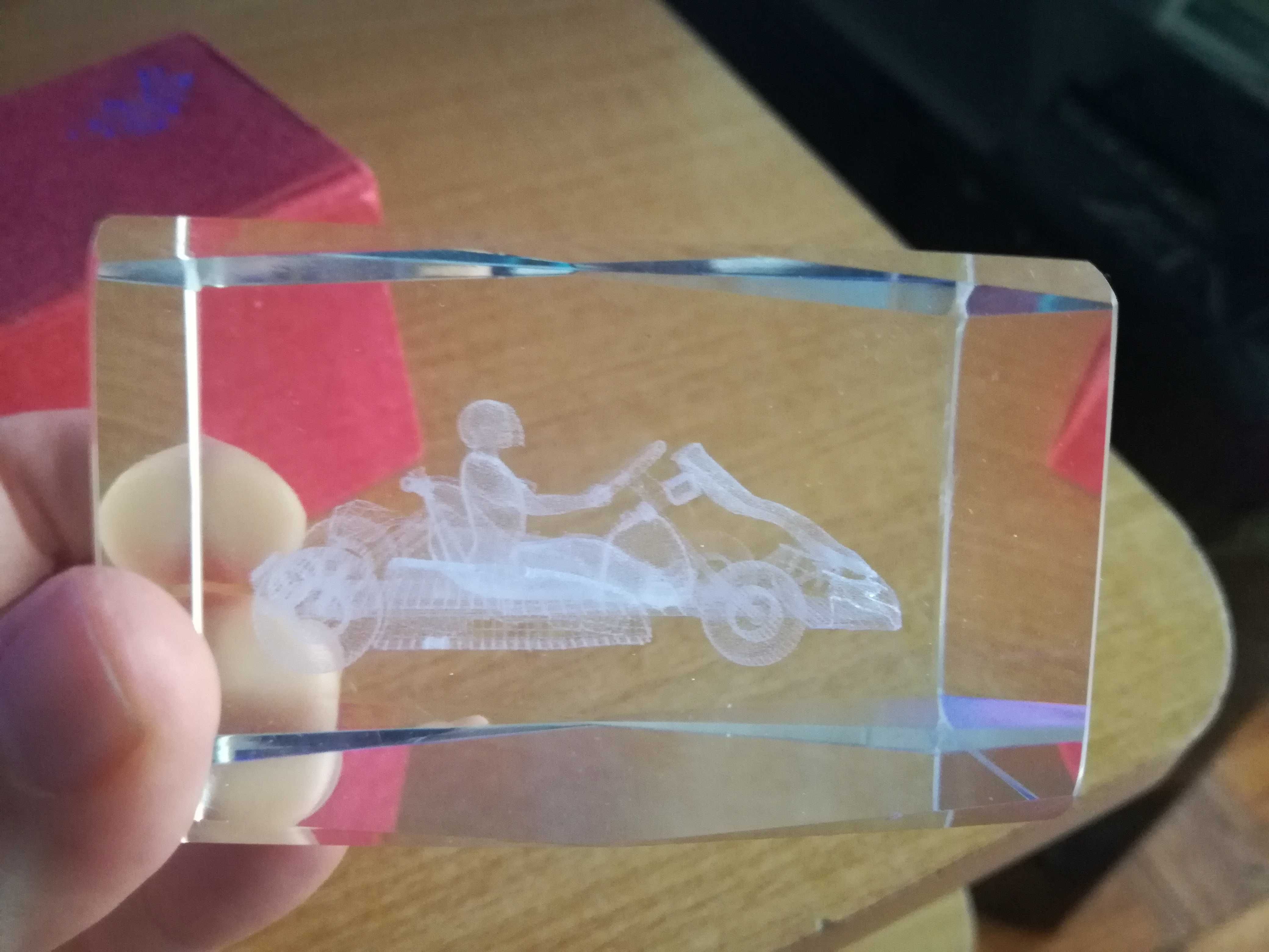 Peça decoração Cubo Laser 3D Karting