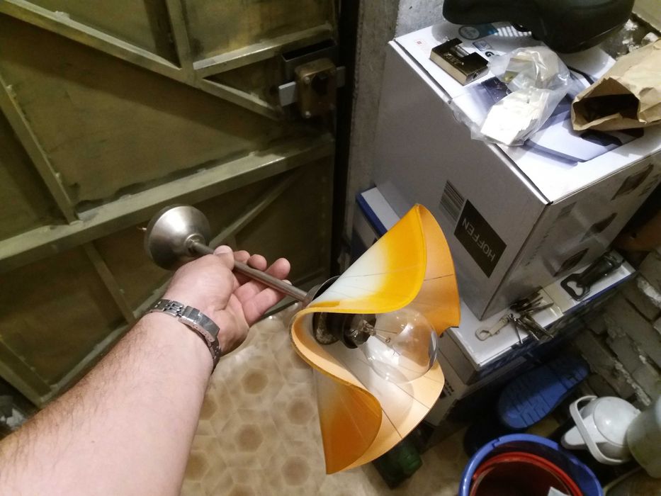 Żyrandol klasyczny pomarańczowy