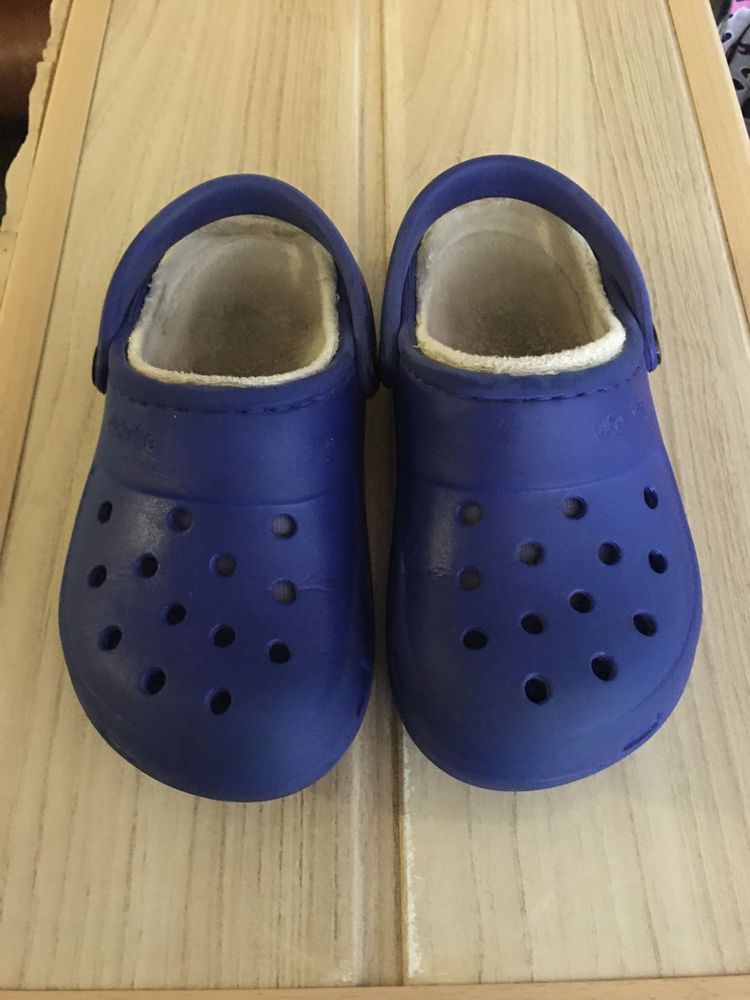 Crocs кроксы/обувь для девочки