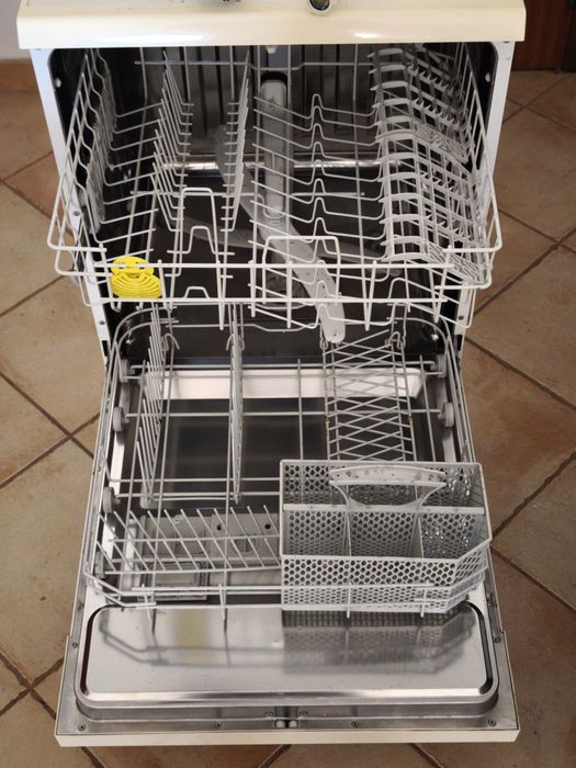 Máquina de Lavar Loiça