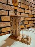 Nalewak,stojak do alkoholu,dyspenser. Super prezent.