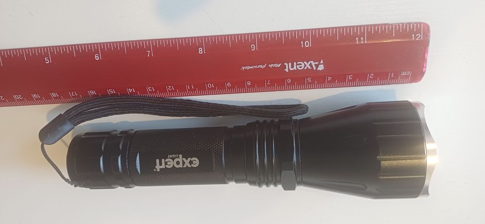 Фонарь тактический Expert