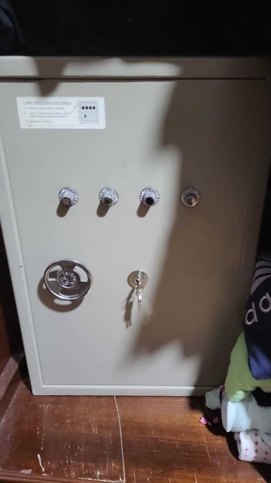 Cofre  ferro fundido