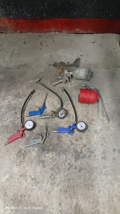 Краскопульт ,пискоструй ,обдувочний пистолет ,підкачки шин Комплект