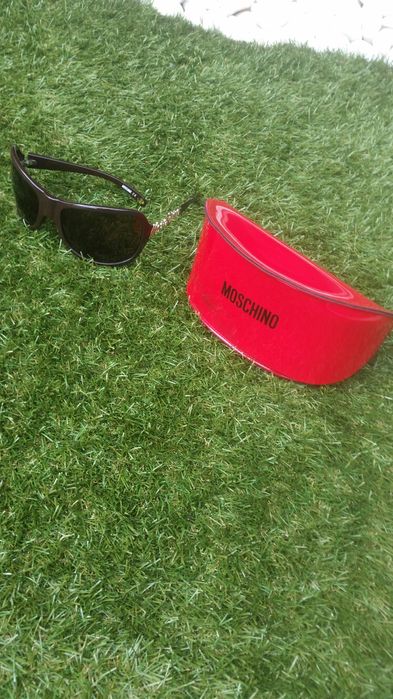 Oculos de sol moschino originais