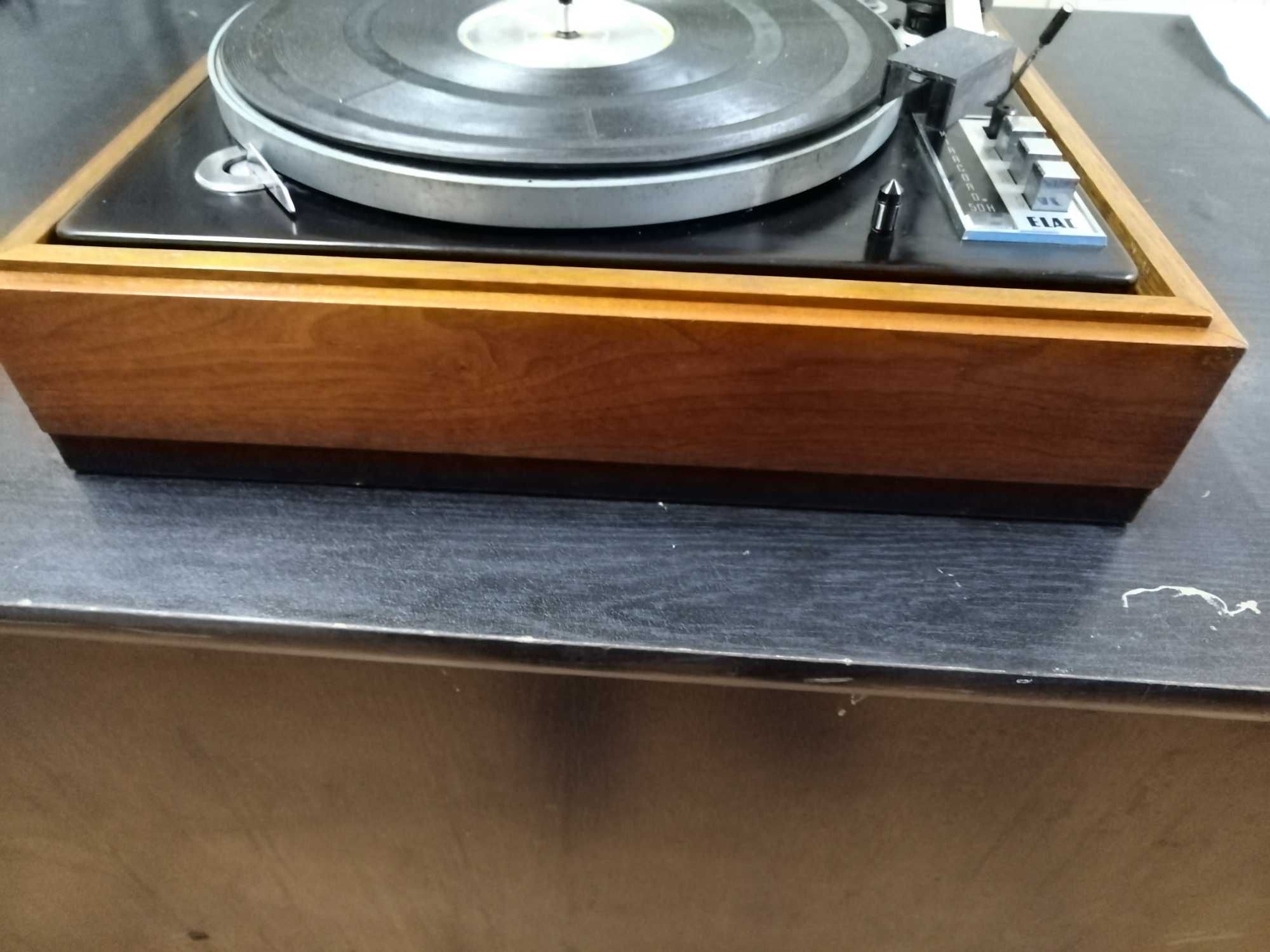 Gramofon Elac  50H MIRRACORD talerz kręci ,ramie reaguje