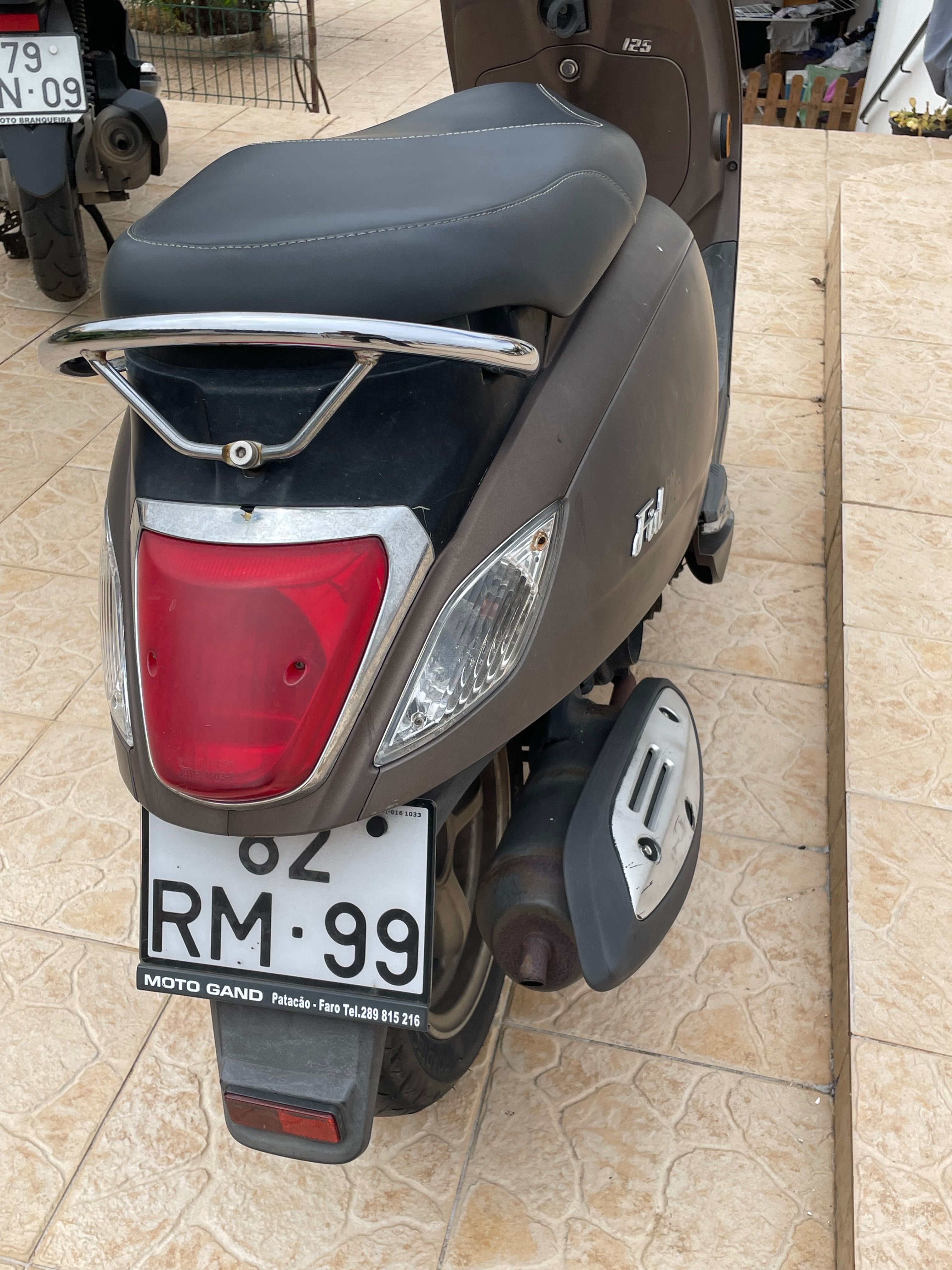Moto 125cc Sym Fiddle lll