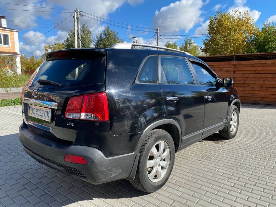 Kia Sorento 2,4;2011