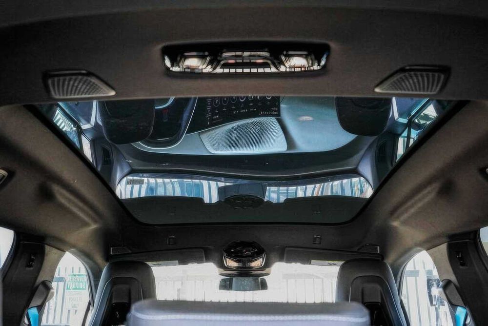 BMW iX M60      2023