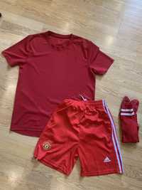 Футбольная форма красная Adidas и гетры 14 лет