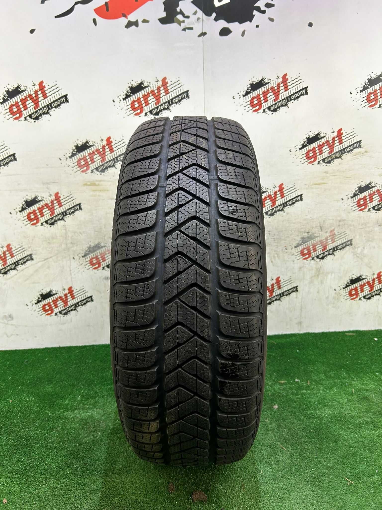 Opona Pirelli Scorpion Winter 225/60R17 Pojedynka