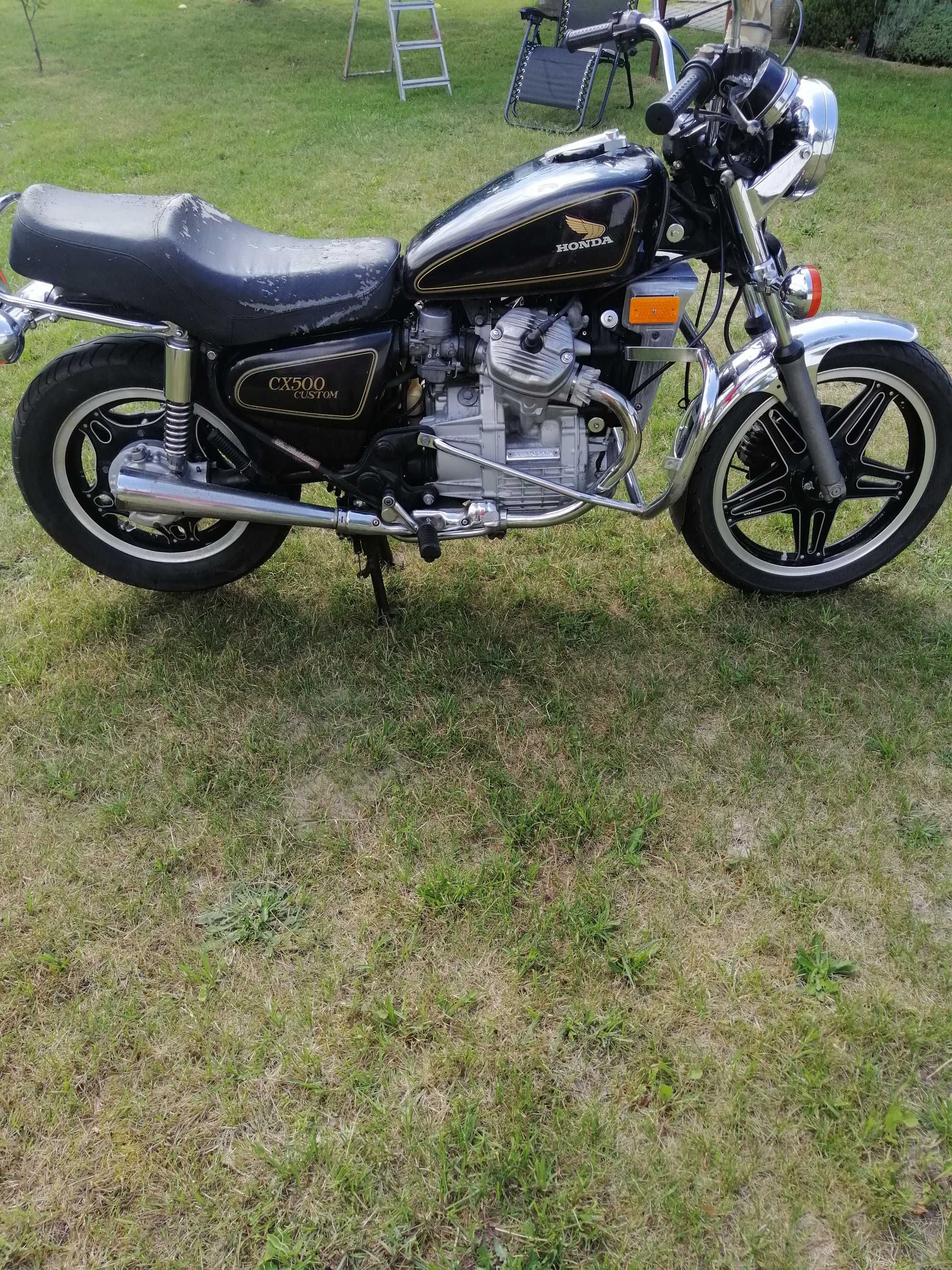 Sprzedam motocykl - Honda cx 500 C z 1980 roku