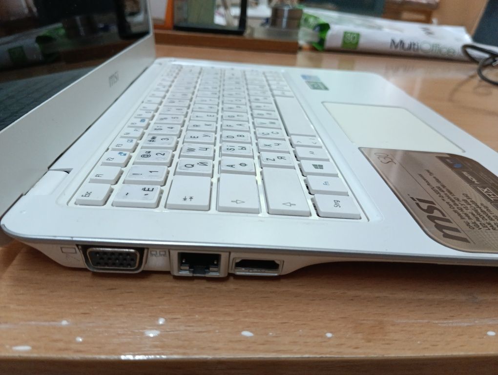 Ноутбук MSI s30, i3-3227