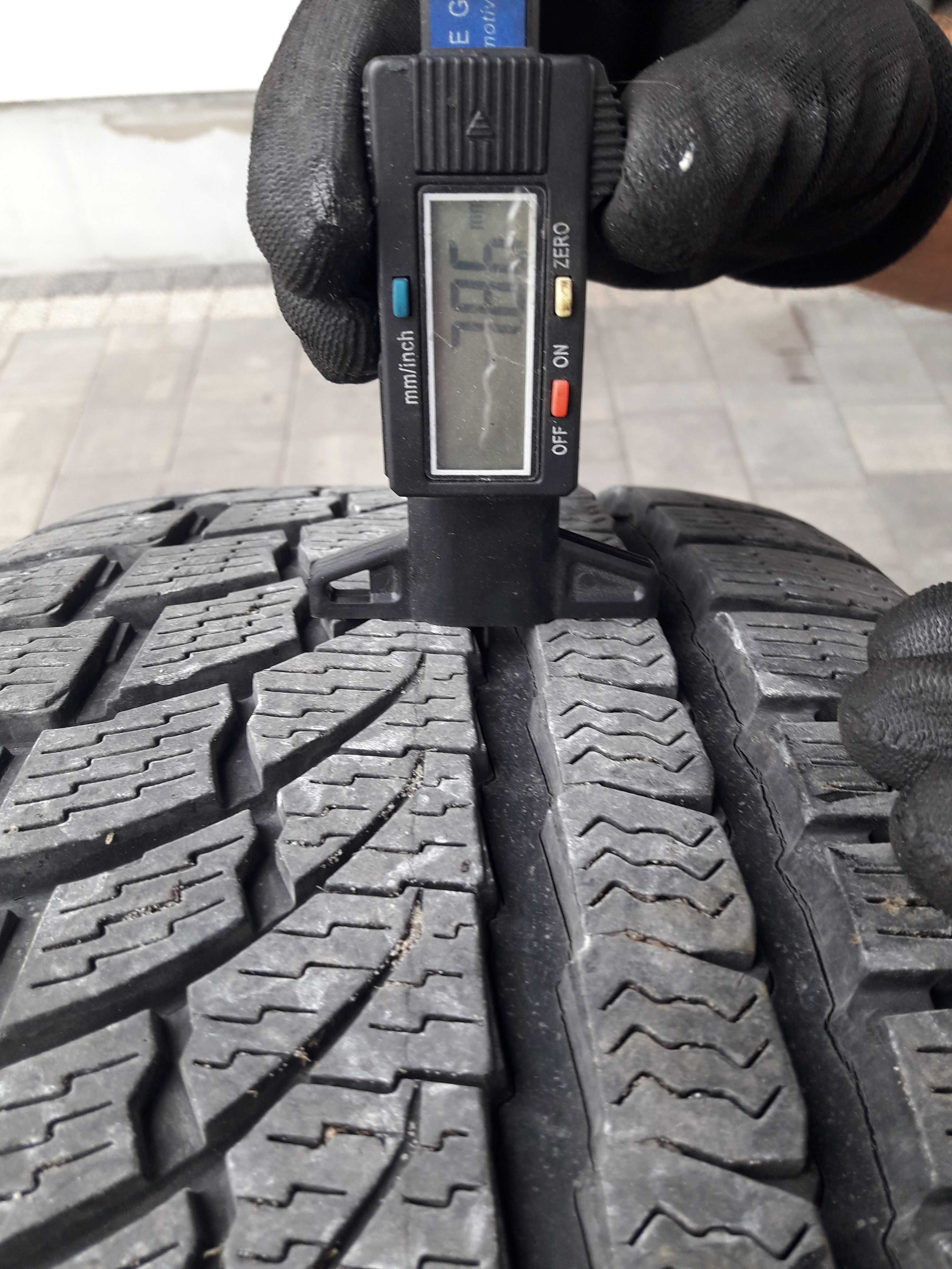 4 Opony Nokian WRA 4, od 7,4 do 7,8 mm., 235x55x17, 103V XL